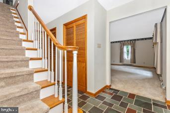 114 Emmert Road Hagerstown, MD 21740 - Photo 4 of 29 Gallery Image 4