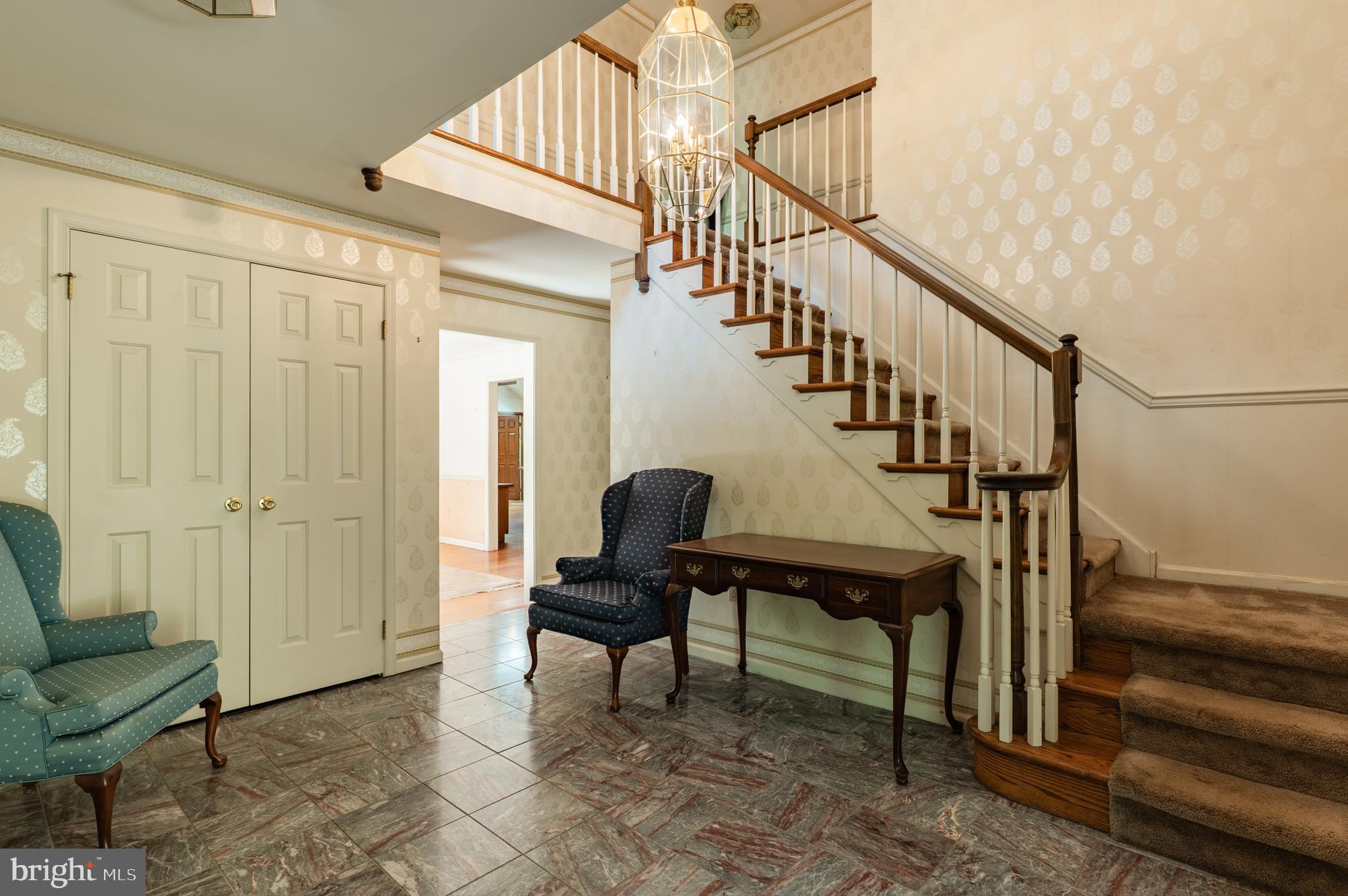 1614 Kings Mill Road Ambler, PA 19002 - Photo 4 of 47 Foyer