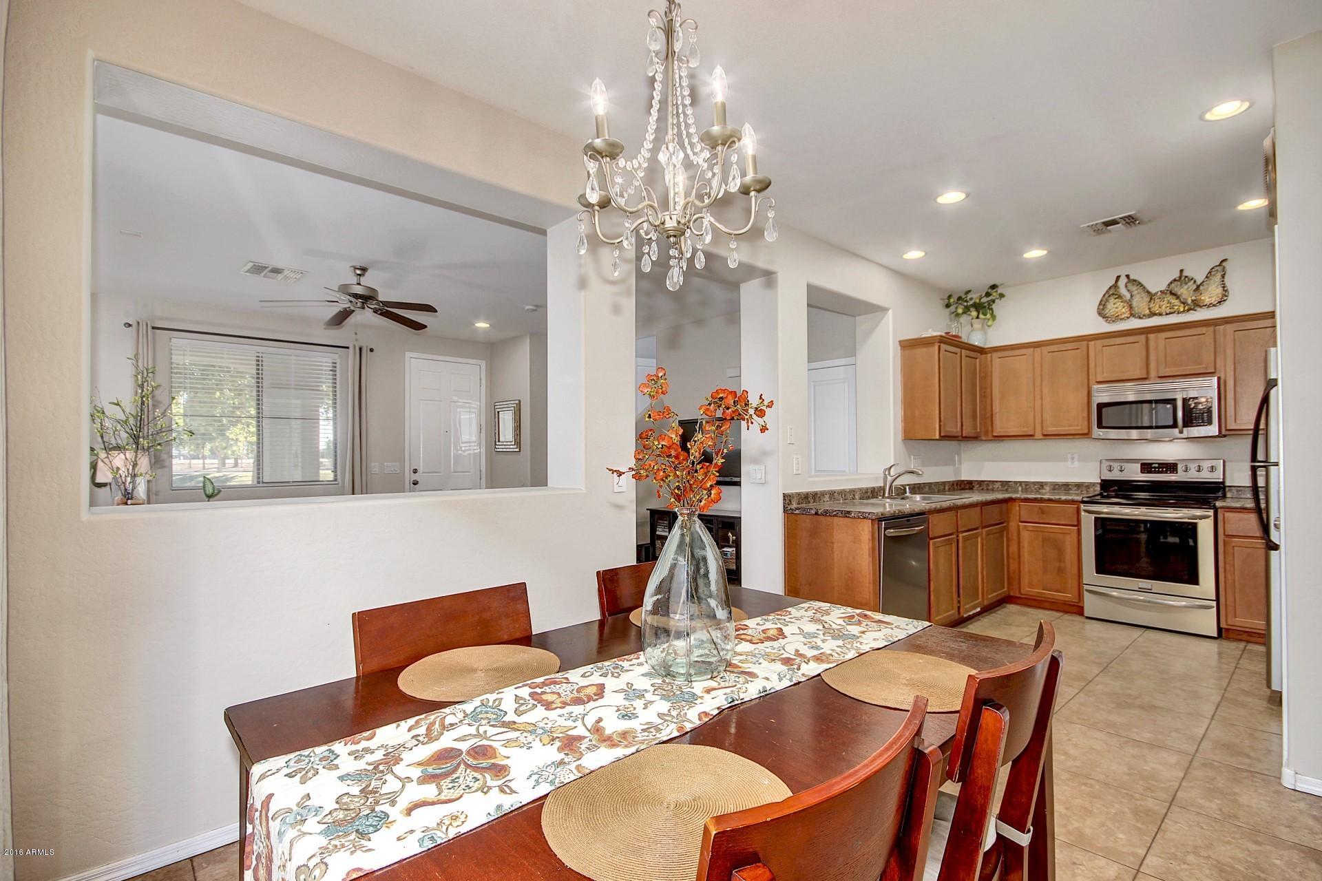 3949 South Rim Road Gilbert, AZ 85297 - Photo 11 of 27 dinning reverse