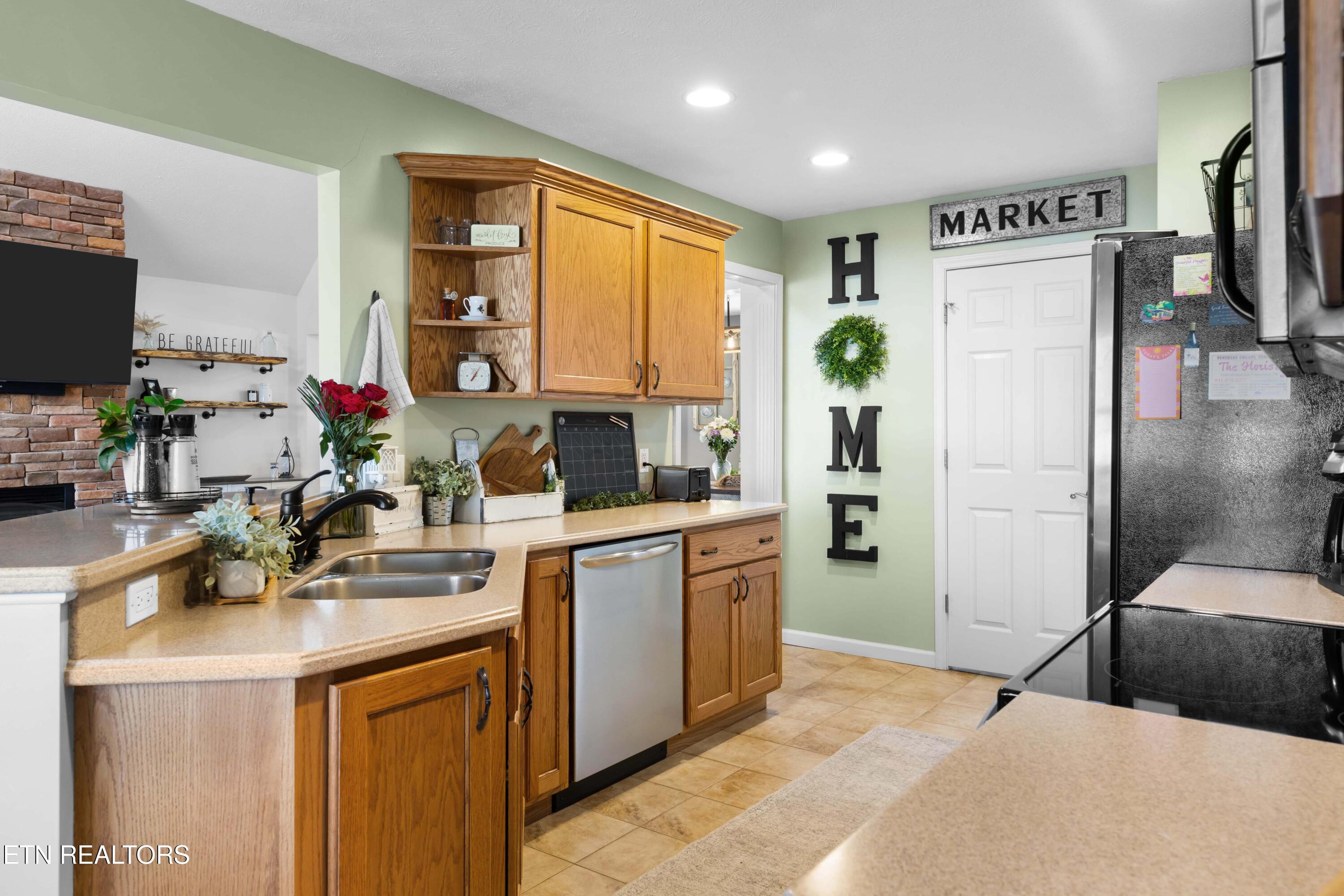 317 Georgee Road Jamestown, TN 38556 - Photo 11 of 42 030A8353