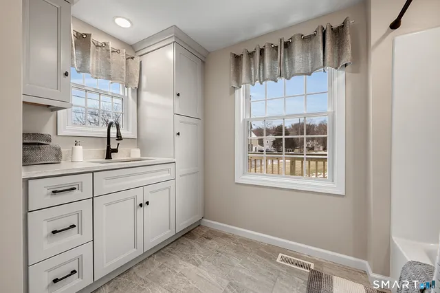 $329,000 | 11 Tomlinson Avenue, Plymouth, CT 06786