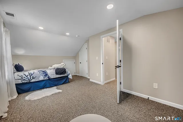 $329,000 | 11 Tomlinson Avenue, Plymouth, CT 06786