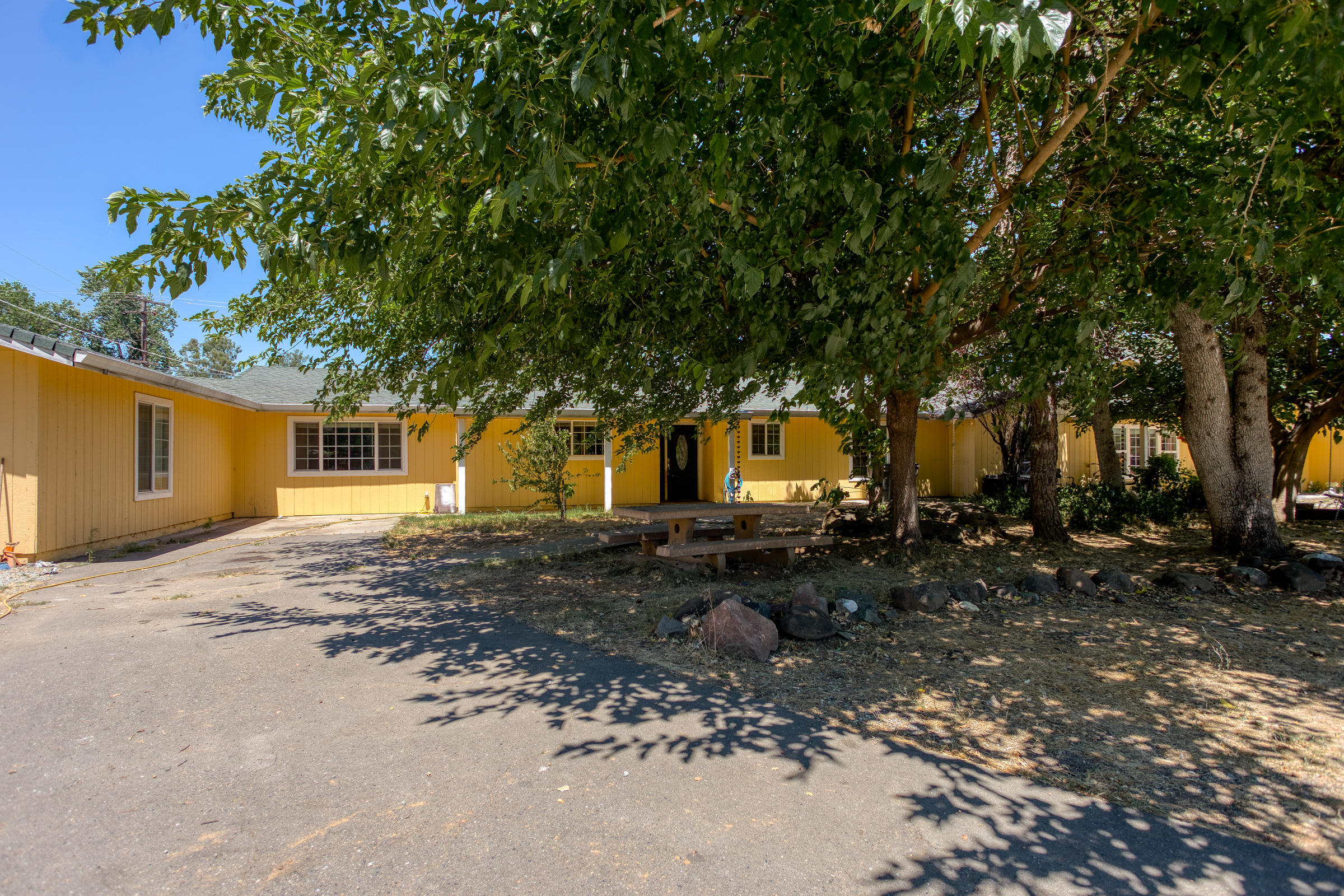 18558 Old Oasis Road Redding, CA 96003 - Photo 1 of 58 IMG_8792