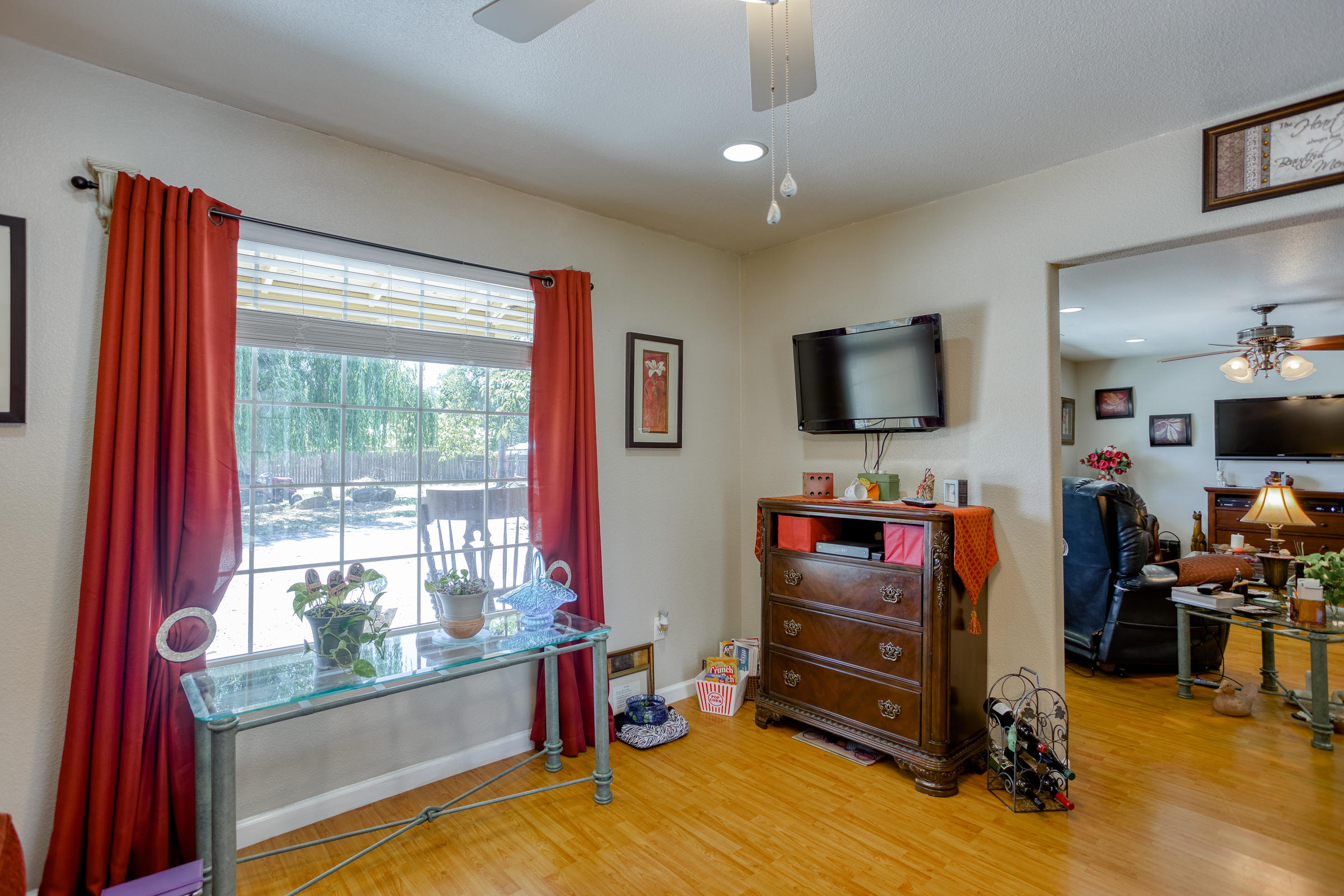 18558 Old Oasis Road Redding, CA 96003 - Photo 14 of 58 IMG_8562