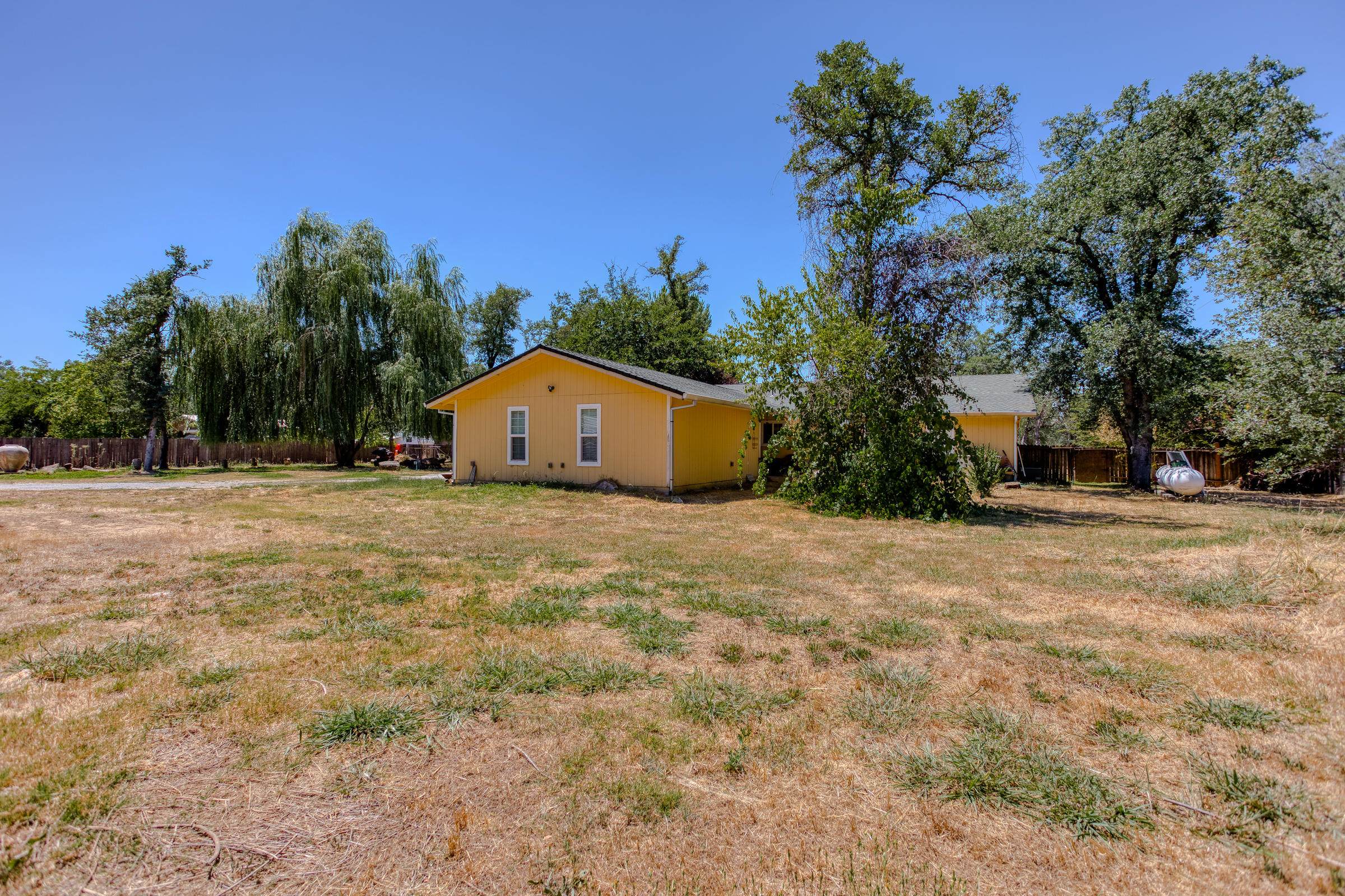18558 Old Oasis Road Redding, CA 96003 - Photo 49 of 58 IMG_8827