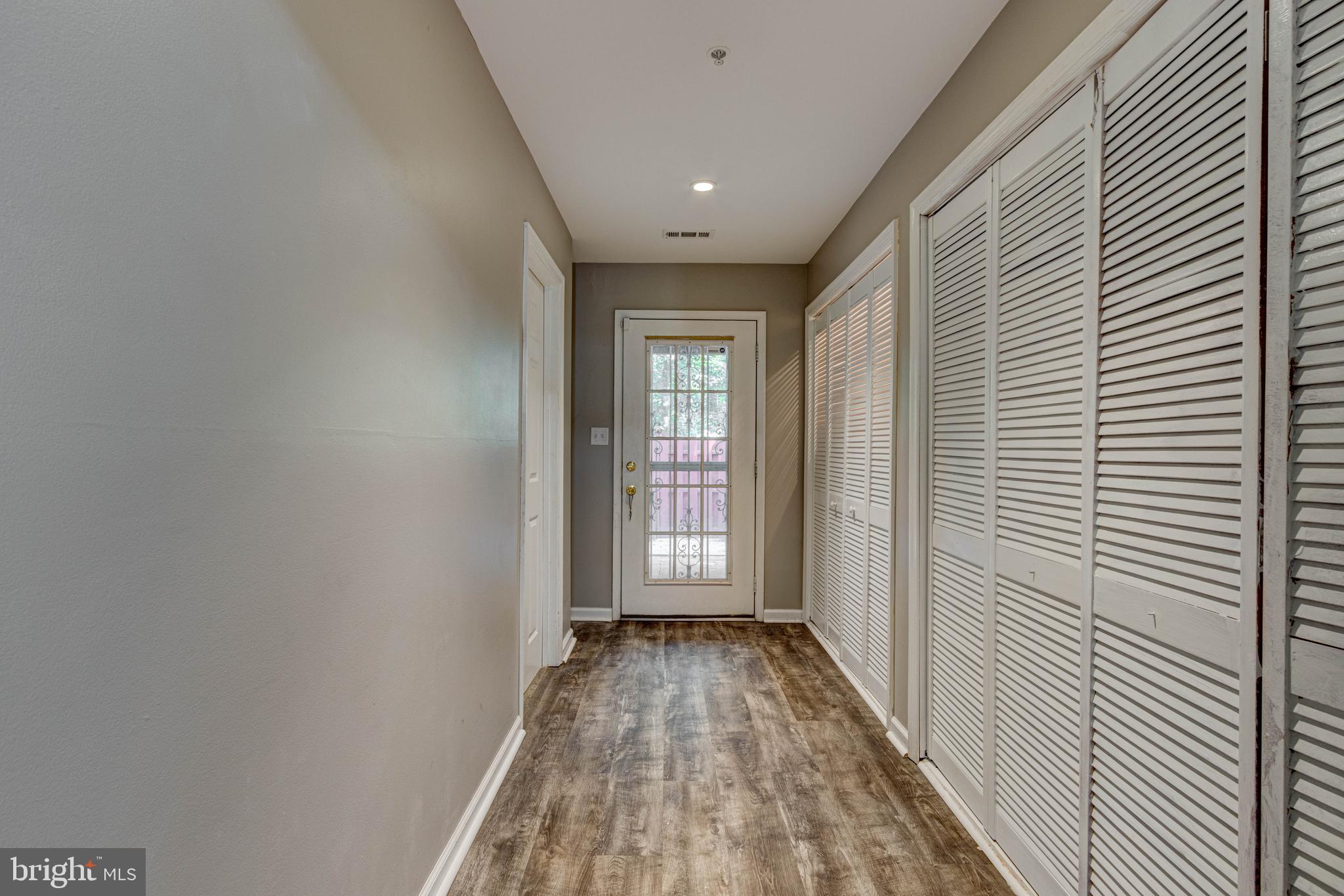 2244 Commissary Circle Odenton, MD 21113 - Photo 6 of 28