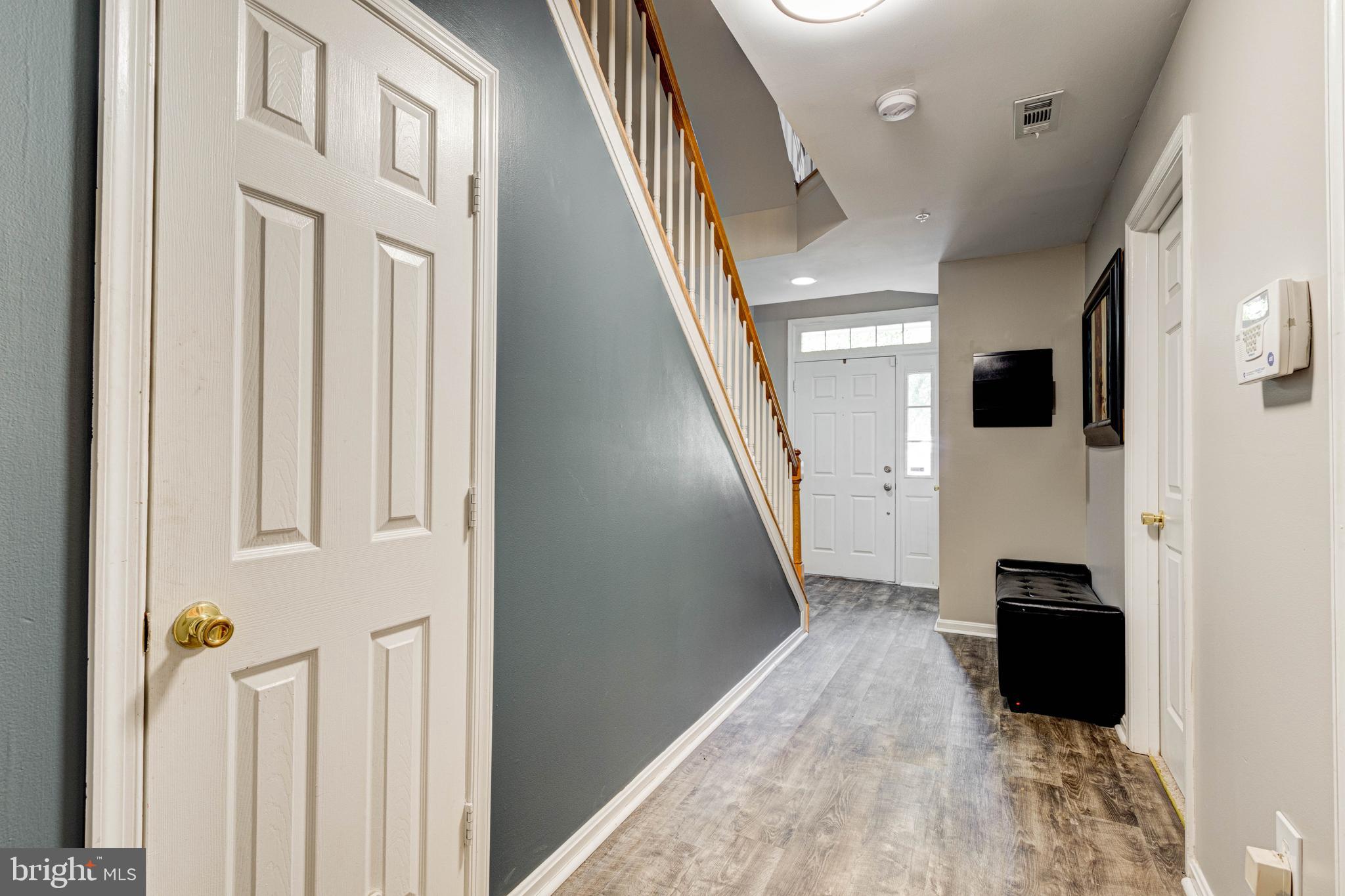 2244 Commissary Circle Odenton, MD 21113 - Photo 8 of 28