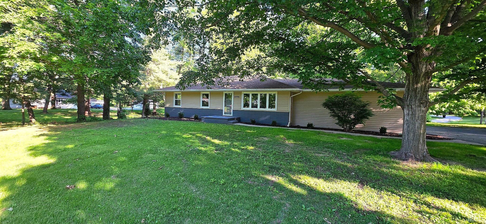 3775 North Camp Arthur Road Vincennes, IN 47591 - Photo 3 of 31