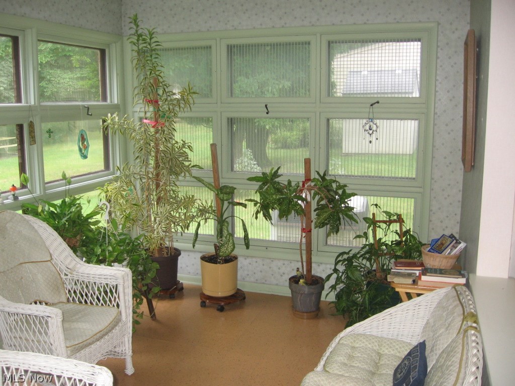 8124 Hillside Road Independence, OH 44131 - Photo 16 of 27 Gallery Image 16