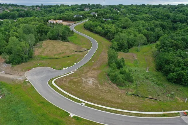 $245,000 | 13126 West 52nd Terrace, Shawnee, KS 66216