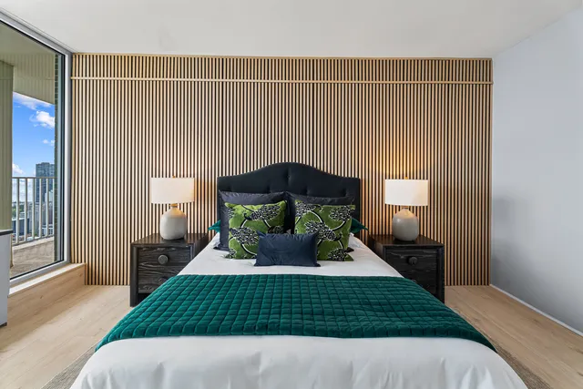 $1,149,000 | 1000 North Lake Shore Plaza, Unit 49A, Chicago, IL 60611