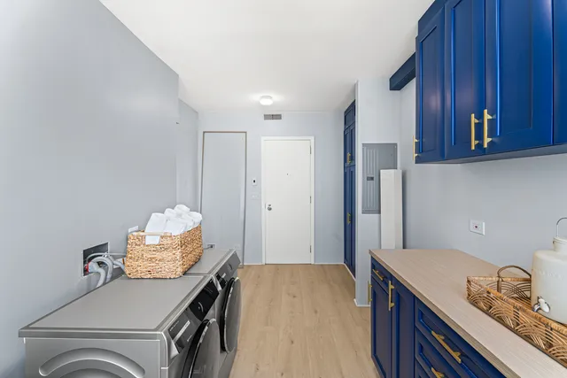 $1,149,000 | 1000 North Lake Shore Plaza, Unit 49A, Chicago, IL 60611