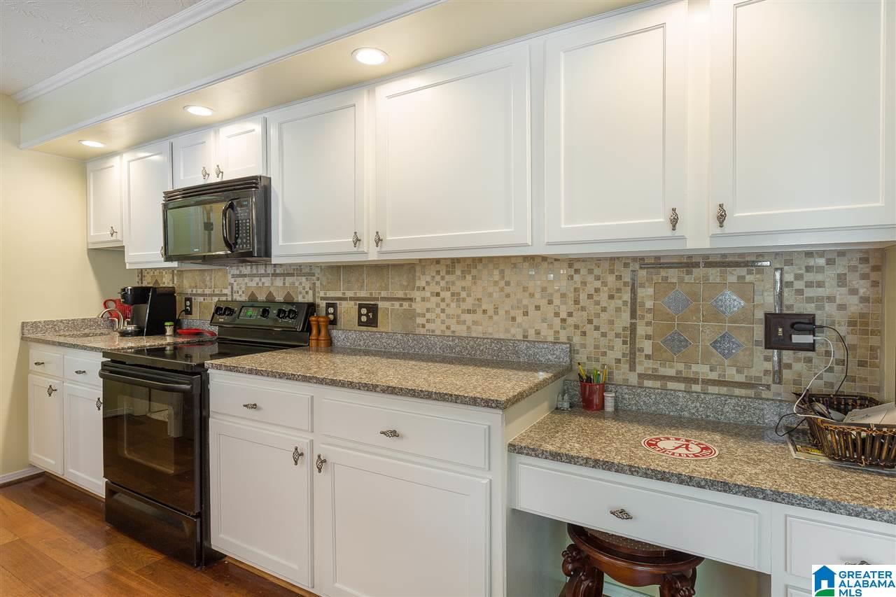 281 Hidden Hills Road Jacksonville, AL 36265 - Photo 7 of 50