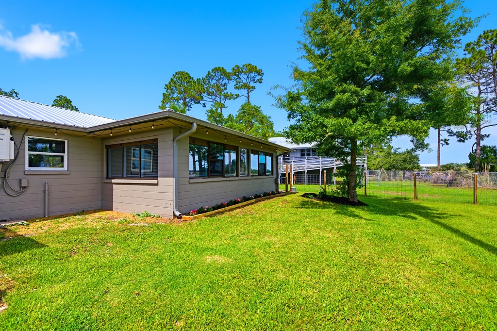 427 River Road Carrabelle, FL 32322 - Photo 44 of 70