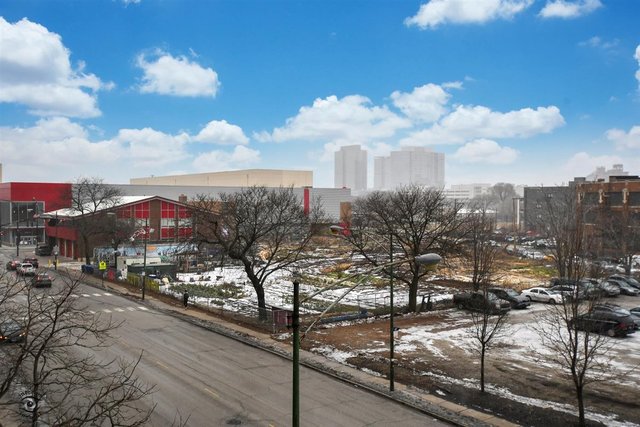 511 West Division Street, Unit 406 Chicago, IL 60610 - Photo 14 of 33