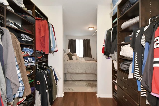511 West Division Street, Unit 406 Chicago, IL 60610 - Photo 20 of 33