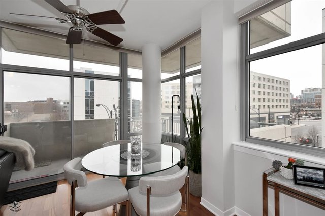 511 West Division Street, Unit 406 Chicago, IL 60610 - Photo 8 of 33