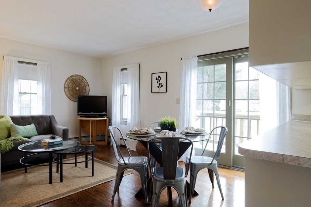 43 Brookfield Road Tewksbury, MA 01876 - Photo 7 of 29 Gallery Image 7