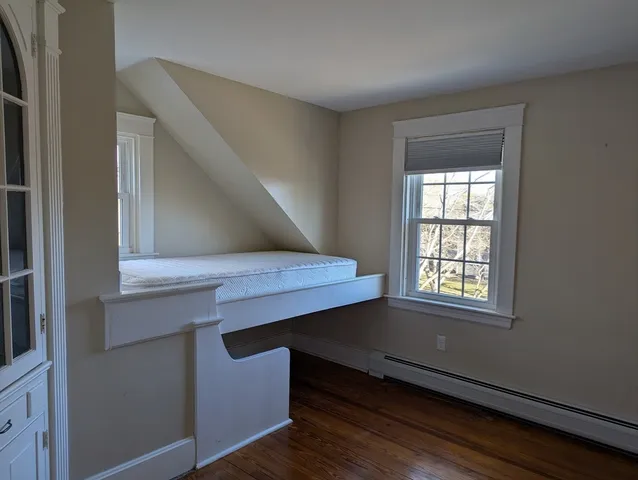 $3,200 | 38 Anthony Street, Dartmouth, MA 02748