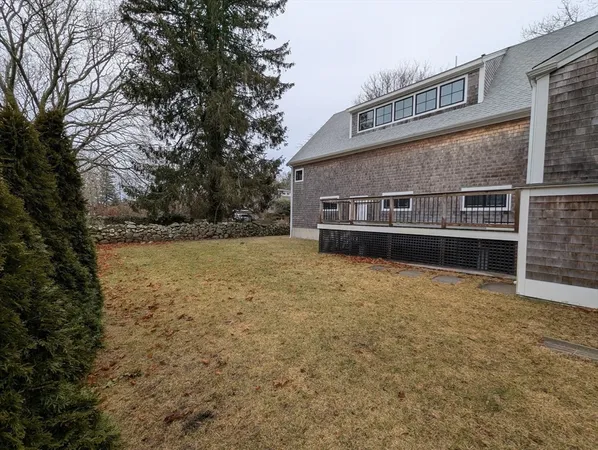front view of house with a yard