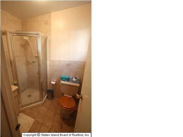 12 Rome Avenue Staten Island, NY 10304 - Photo 6 of 7 Additional Photo