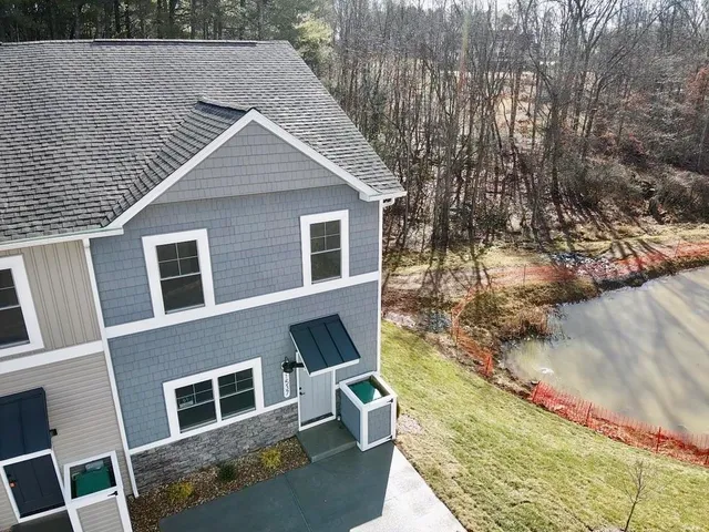 $2,050 | 1537 Palomino Trail, Harrisonburg, VA 22801