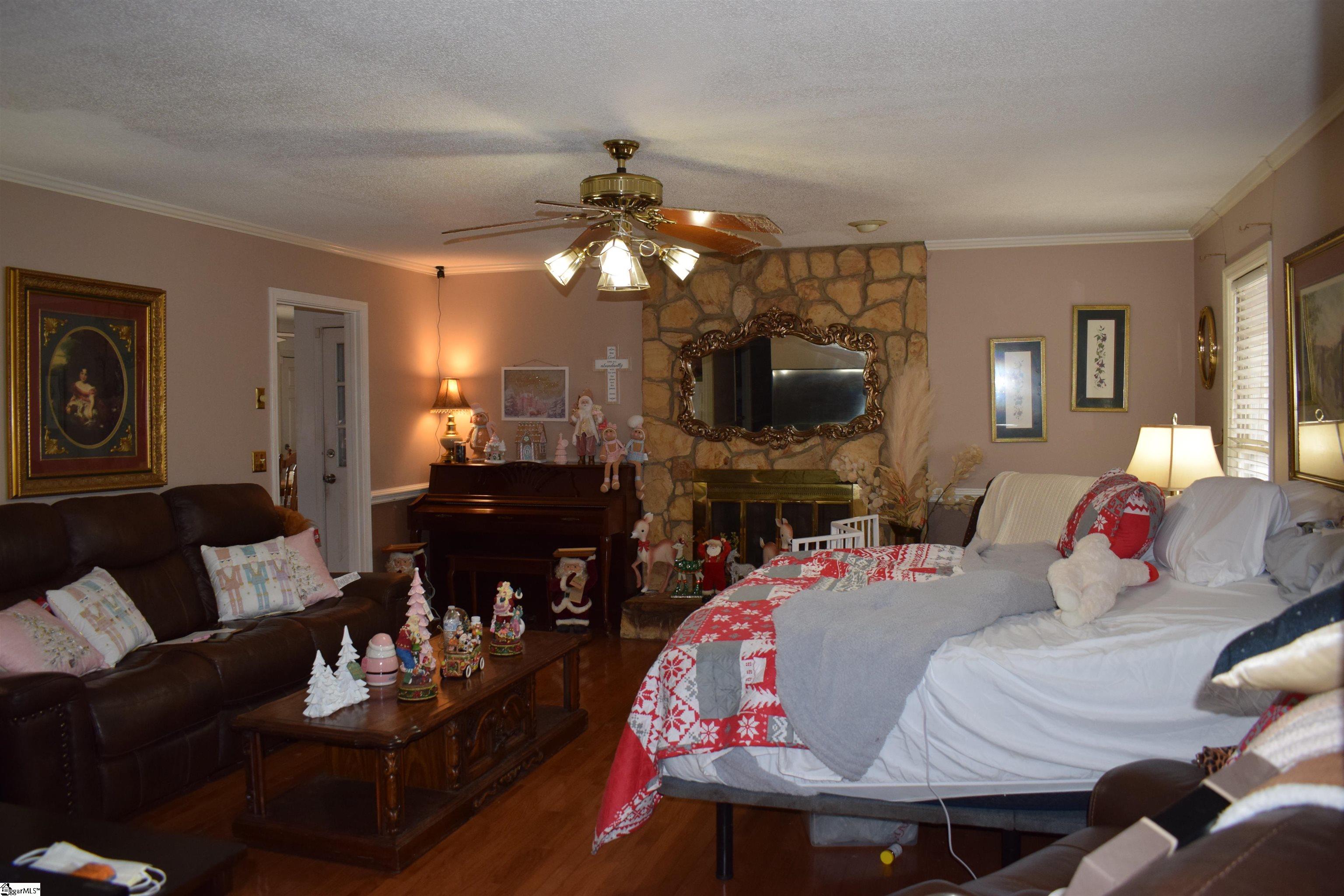 703 Centerville Road Anderson, SC 29625 - Photo 5 of 18