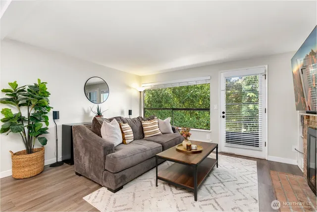 $299,000 | 2630 South 226th Street, Unit C101, Seattle, WA 98198