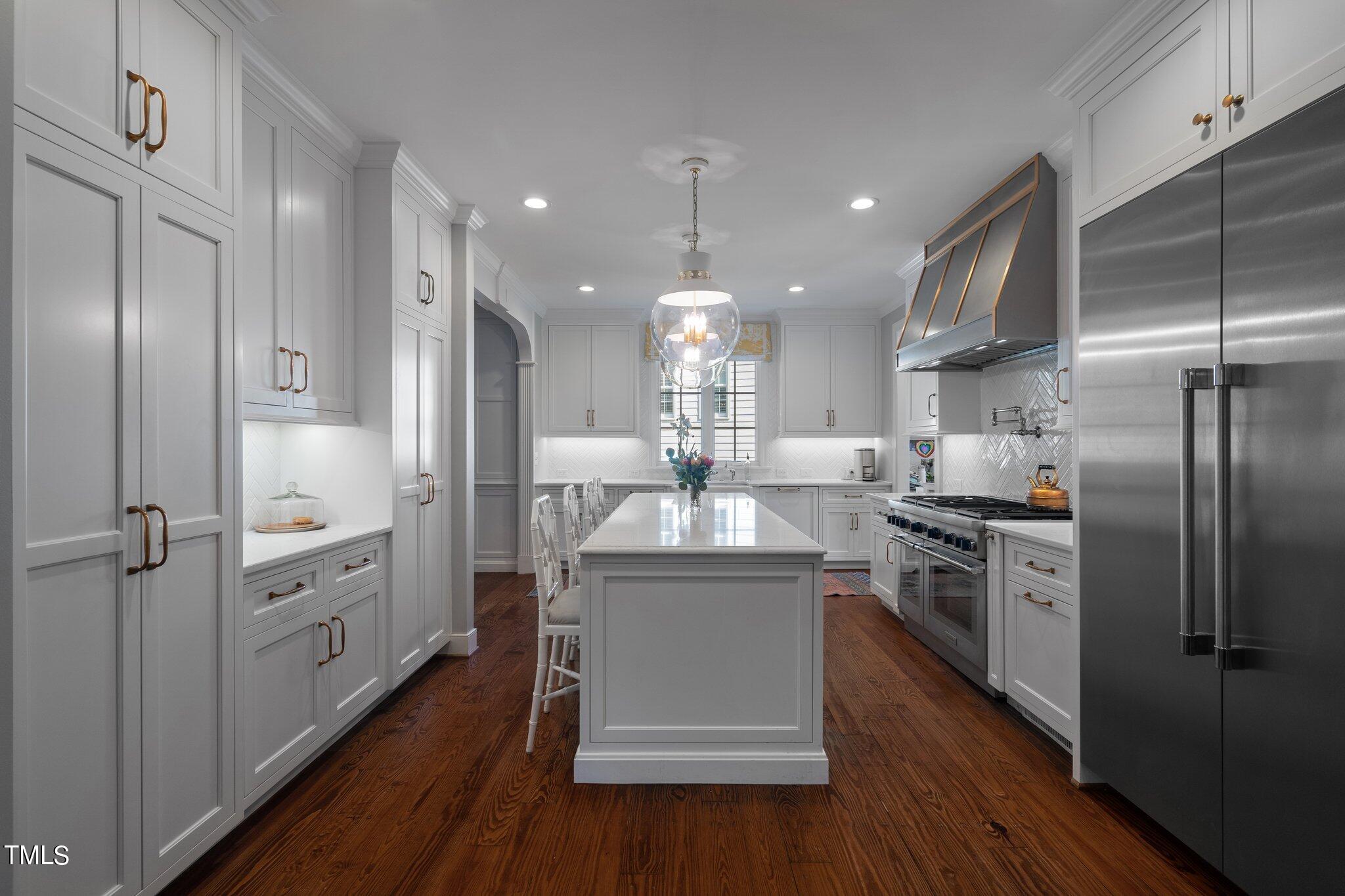 2335 Hales Road Raleigh, NC 27608 - Photo 25 of 65 19-web-or-mls-_NFP8648