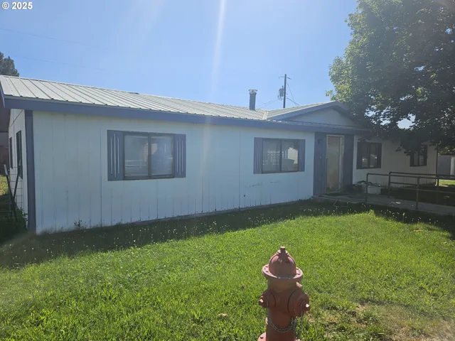 $138,000 | 342 2nd Place, Richland, OR 97870