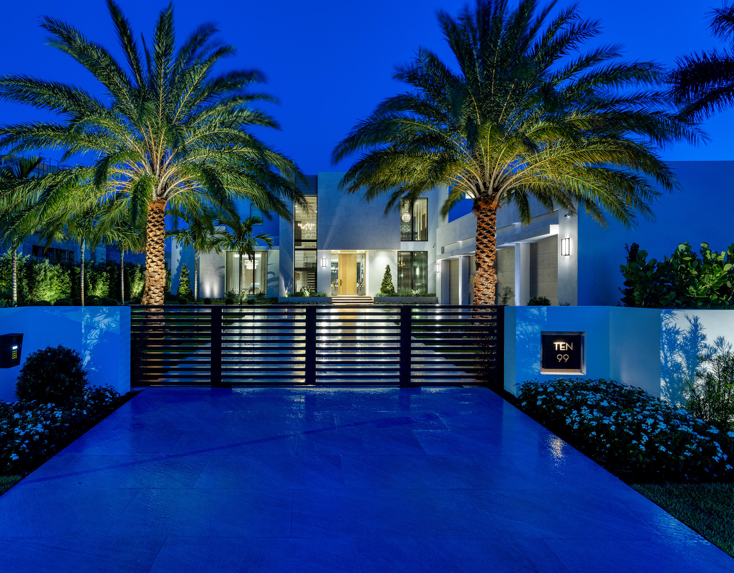 FRONT_GATE_CLOSED RT crpd low res