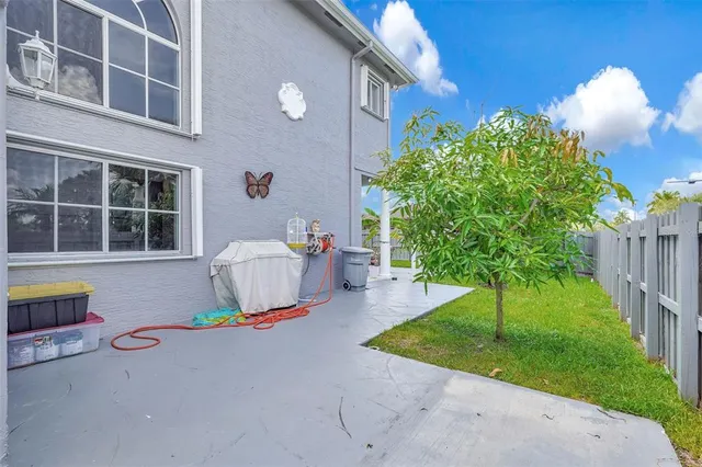 $810,000 | 14402 Southwest 157th Path, Miami, FL 33196