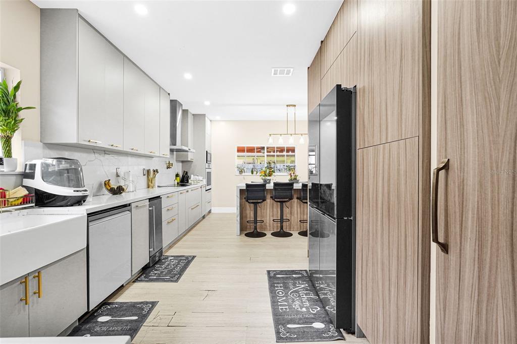 14402 Southwest 157th Path Miami, FL 33196 - Photo 9 of 80