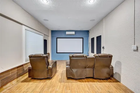 $1,125,000 | 333 West South Avenue, Tampa, FL 33603