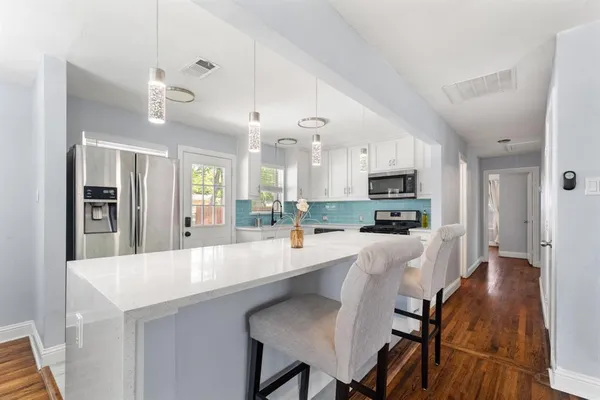 $300,000 | 3203 San Lucas Avenue, Dallas, TX 75228