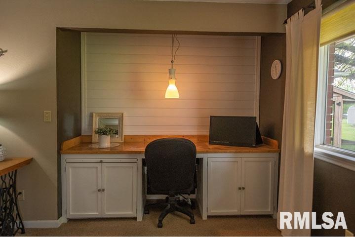 805 North Moran Road Trivoli, IL 61569 - Photo 10 of 39