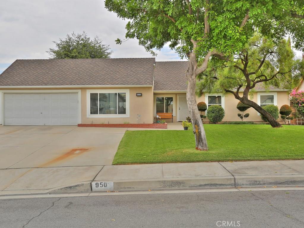 950 North Martin Street Rialto, CA 92376 - Photo 1 of 1 Gallery Image 1
