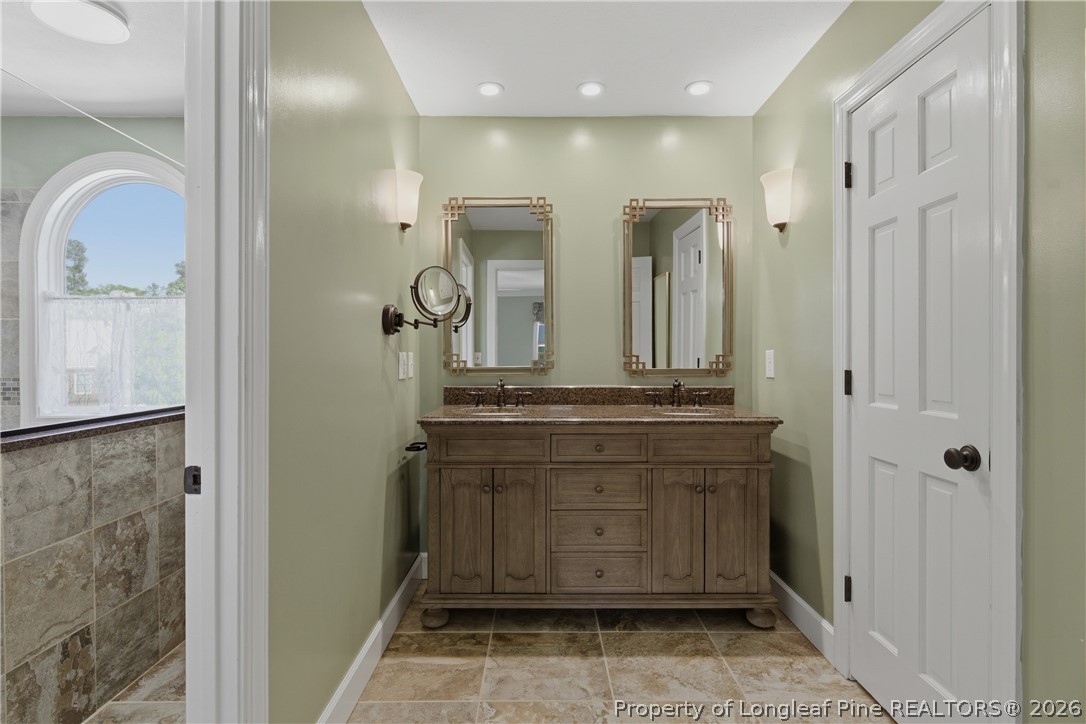 437 Kingsford Road Fayetteville, NC 28314 - Photo 21 of 44