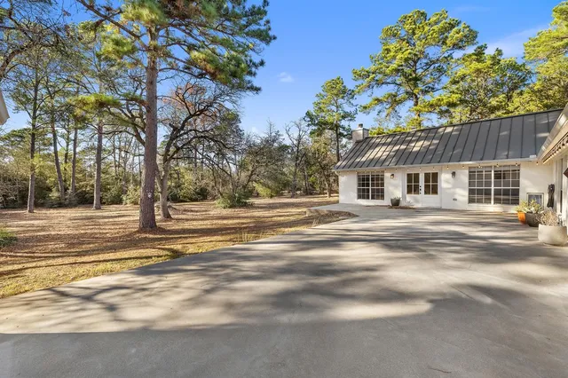 $675,000 | 126 Pine View Loop, Bastrop, TX 78602