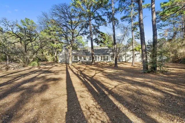 $675,000 | 126 Pine View Loop, Bastrop, TX 78602