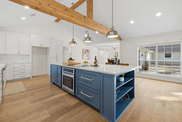 $675,000 | 126 Pine View Loop, Bastrop, TX 78602