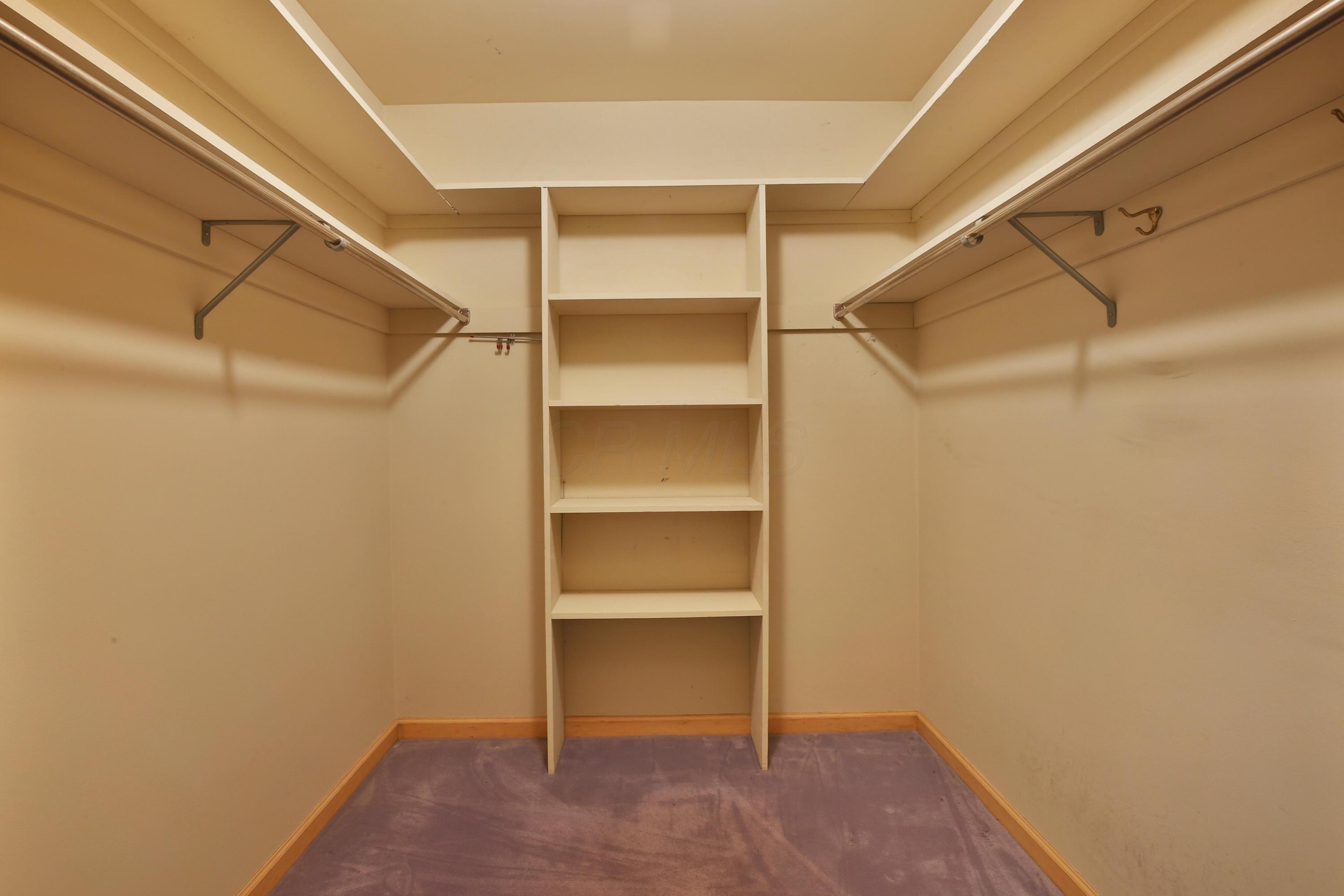 6033 Winstead Road Columbus, OH 43235 - Photo 28 of 37 Gallery Image 28