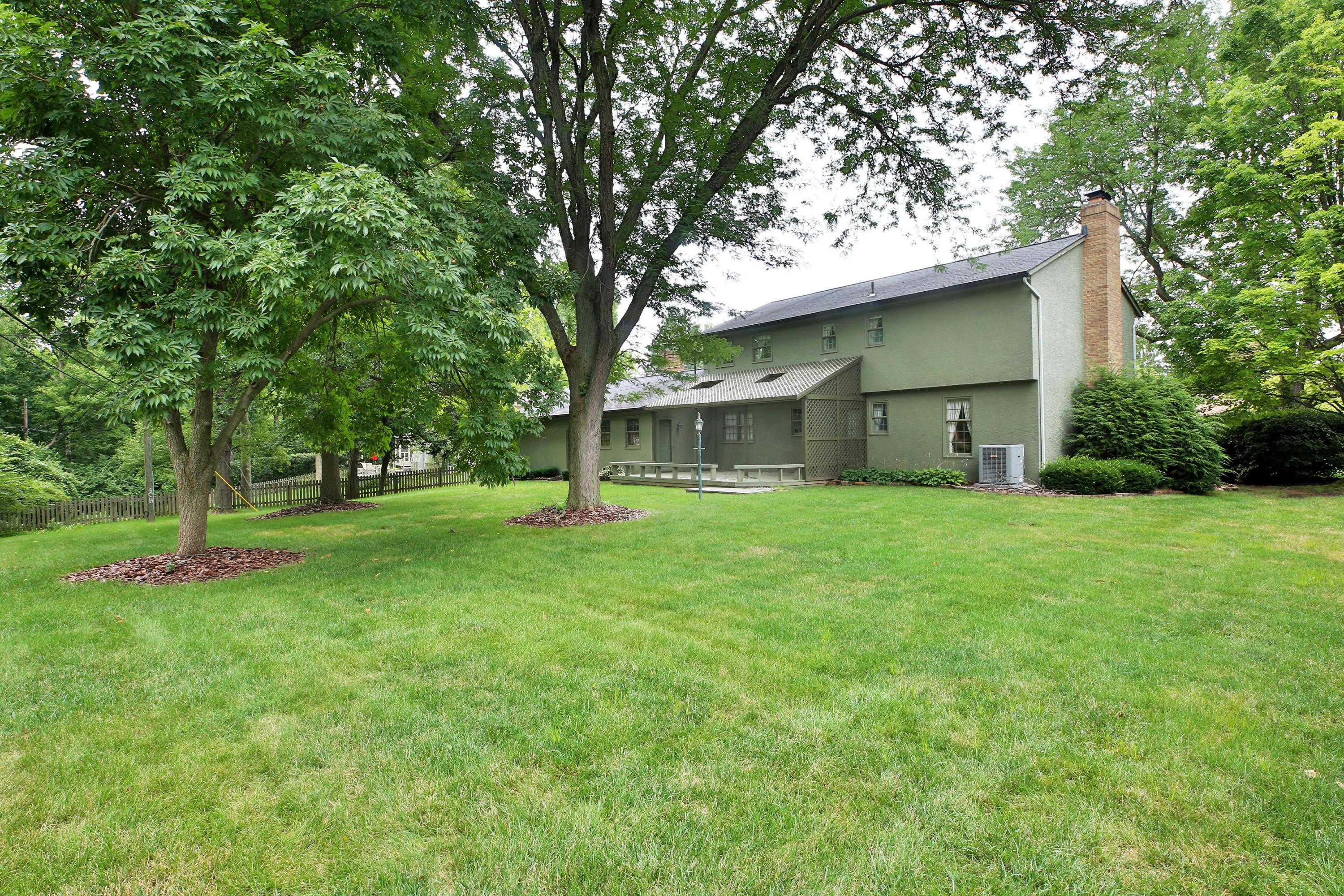 6033 Winstead Road Columbus, OH 43235 - Photo 34 of 37 Gallery Image 34
