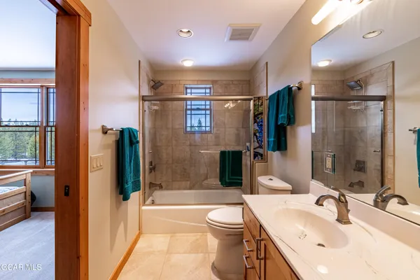 $1,695,000 | 12000 Gcr 3, Parshall, CO 80468