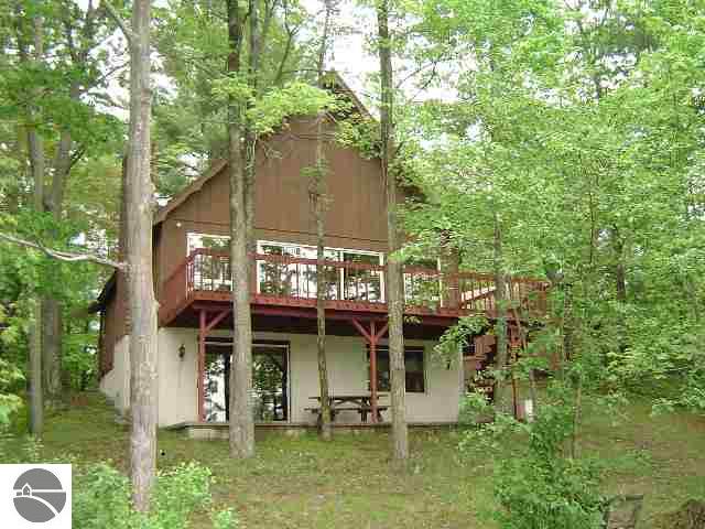 10705 White Pine Road Interlochen, MI 49643 - Photo 9 of 9 1663970-8.JPG