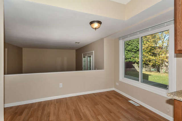 655 Shallow Cove Road Lake Zurich, IL 60047 - Photo 12 of 25 Gallery Image 12