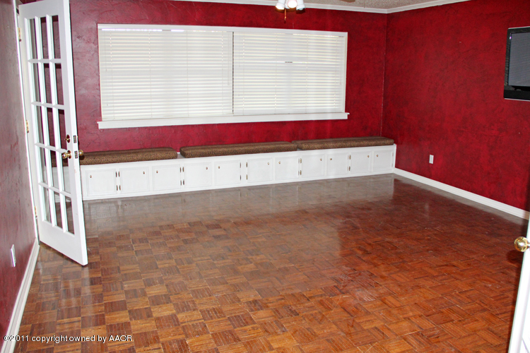 3707 Rutson Drive Amarillo, TX 79109 - Photo 17 of 42 2nd Living Area