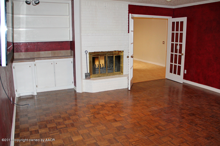 3707 Rutson Drive Amarillo, TX 79109 - Photo 18 of 42 2nd Living Area2