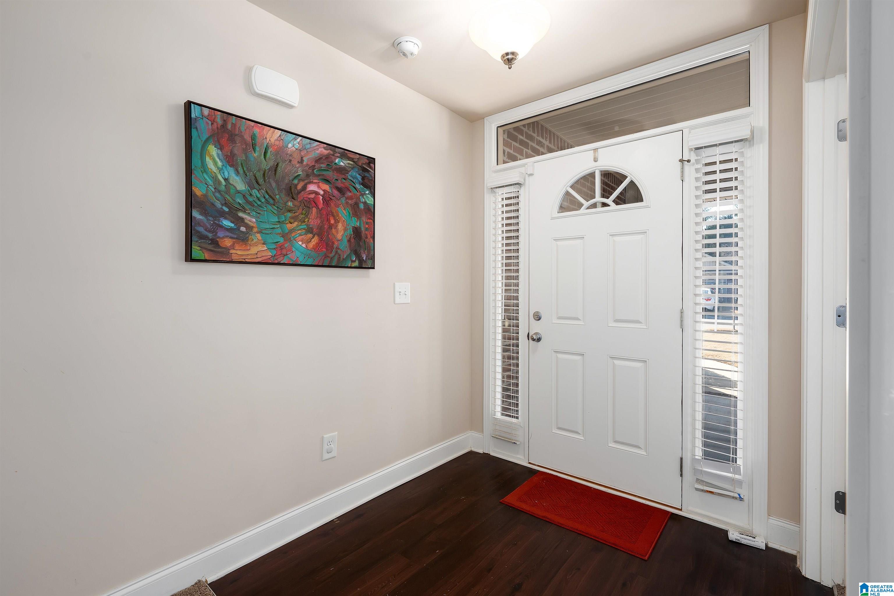 349 Vincent Street Alabaster, AL 35007 - Photo 5 of 27