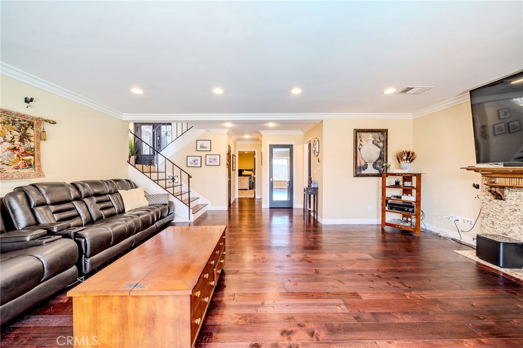 1901 Celeste Lane Fullerton, CA 92833 - Photo 14 of 51